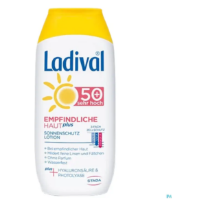 Sonnenschutzlotion von Ladival für empfindliche Haut mit Lichtschutzfaktor 50+, praktische Flasche mit gelbem Deckel.