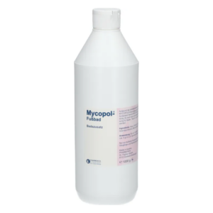 Flasche mit Mycopol Fußbad, einem Badezusatz zur Entspannung der Füße, in neutraler weißer Verpackung.