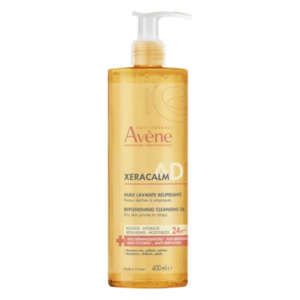 Flasche mit 400 ml Avène Xeracalm D, einer reichhaltigen Reinigungsöl für trockene, atopische Haut.
