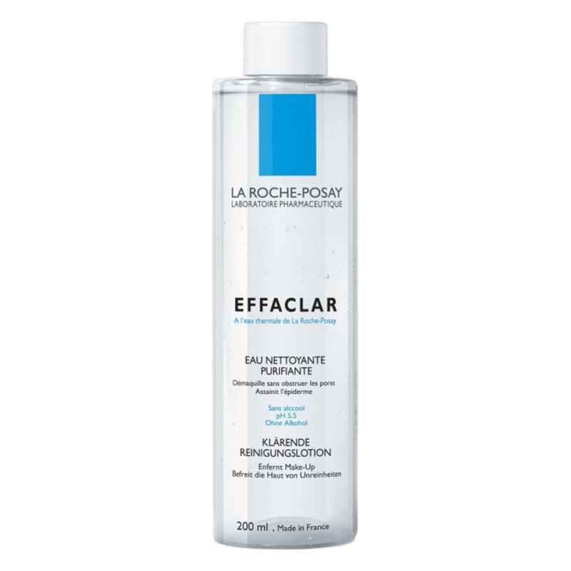 Transparente Flasche mit klarer Reinigungs lotion von La Roche-Posay, die für porenreine Haut sorgt.