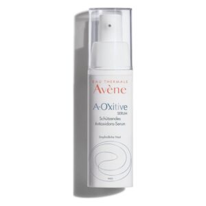 Schützendes Antioxidans-Serum von Avène in einem weißen Pumpflakon mit minimalistischer Gestaltung.