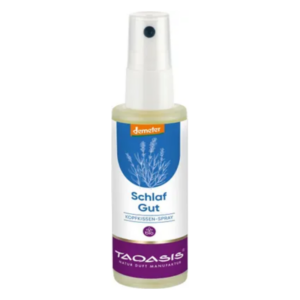 Sprühflasche mit Kissen-Spray "Schlaf Gut" von Taqasis, verziert mit Lavendelgrafik und dem Demeter-Logo.